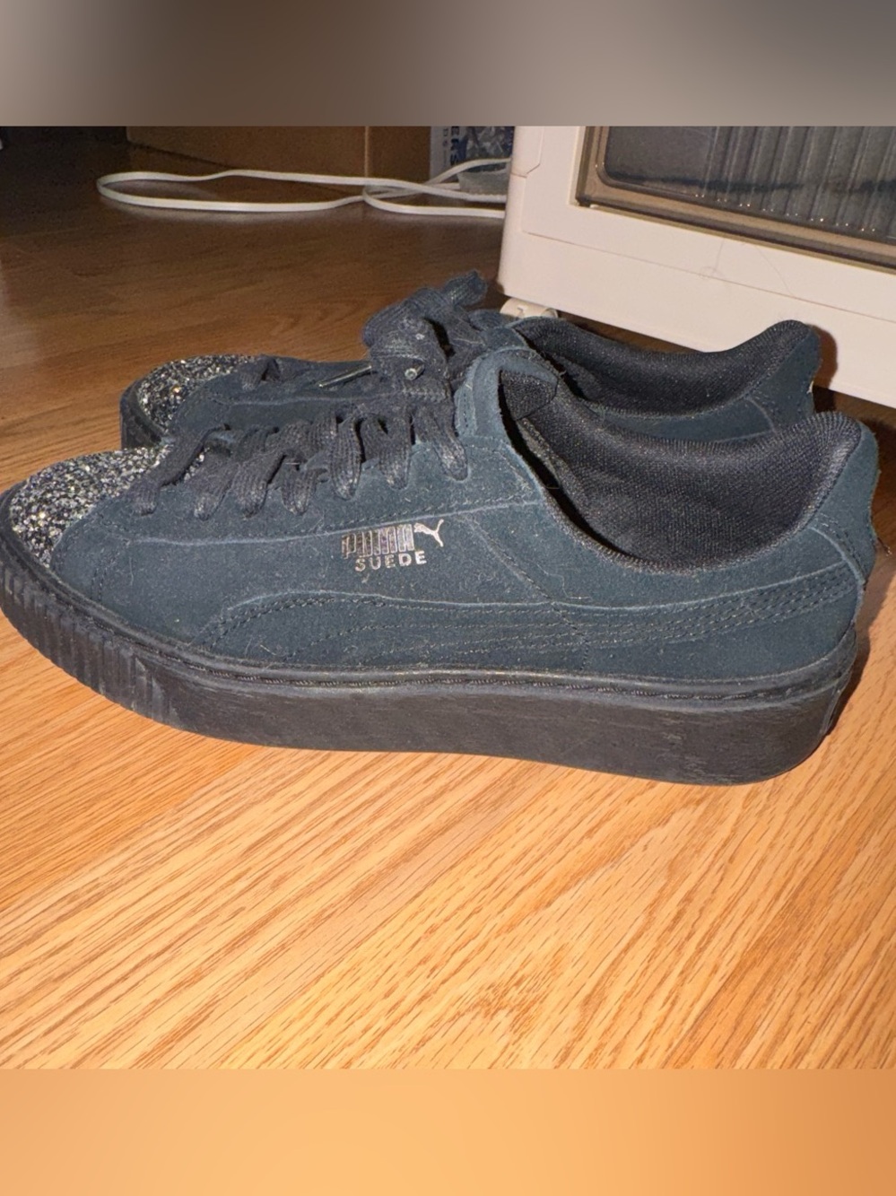 Puma Black Low-Top Platform Sneaker